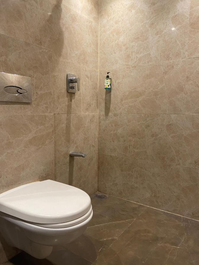 Hotel Oyster Suite Andheri West 뭄바이 외부 사진