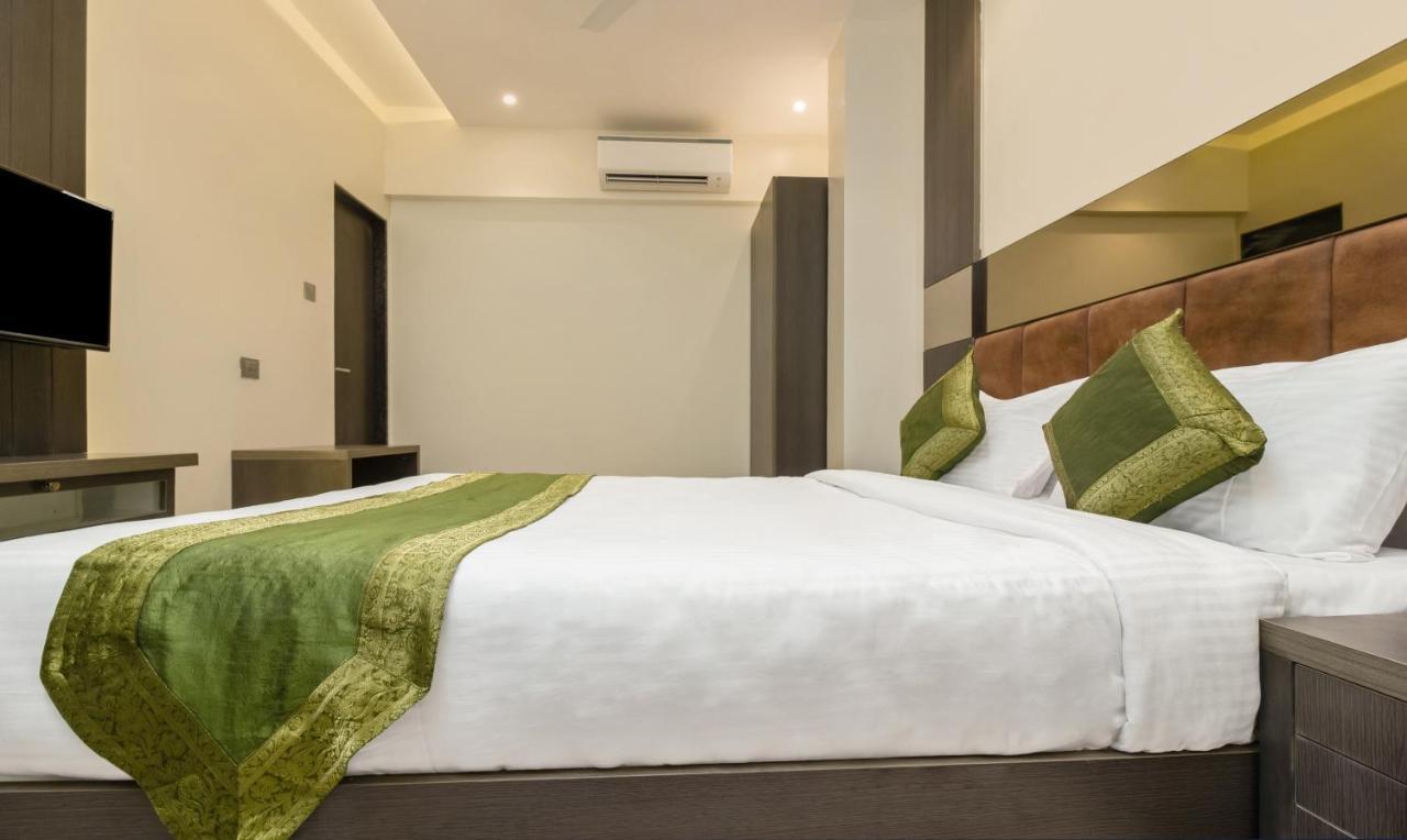 Hotel Oyster Suite Andheri West 뭄바이 외부 사진