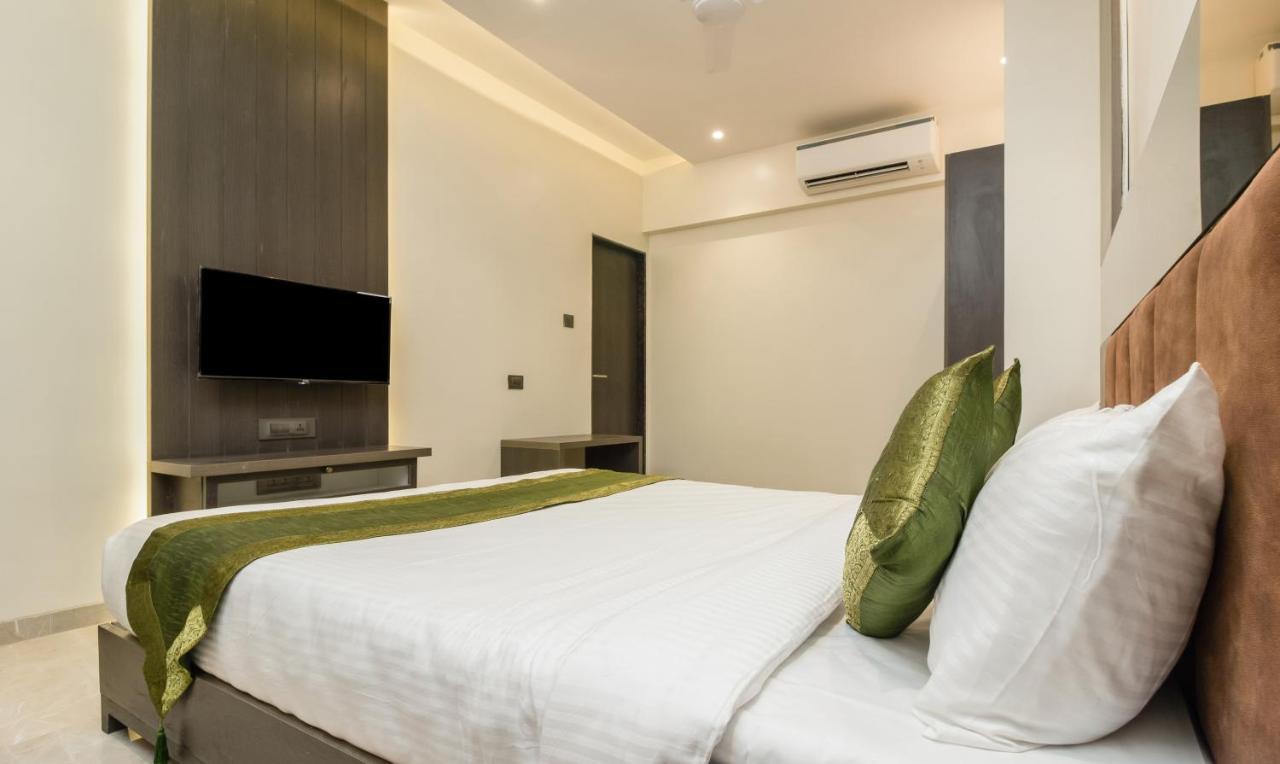 Hotel Oyster Suite Andheri West 뭄바이 외부 사진